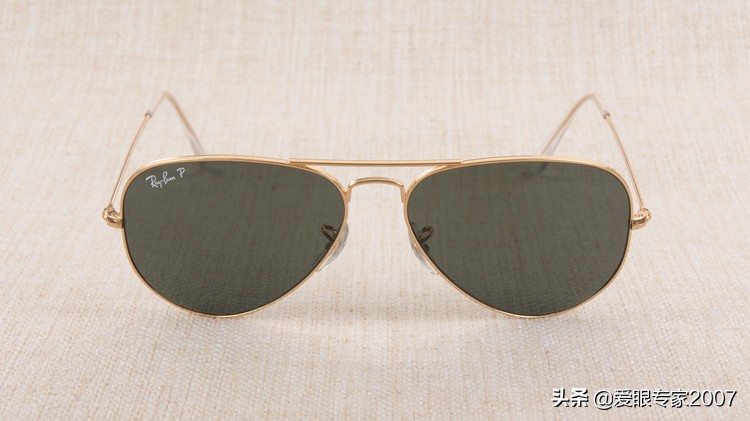 高档眼镜价格和眼镜质量成正比吗？