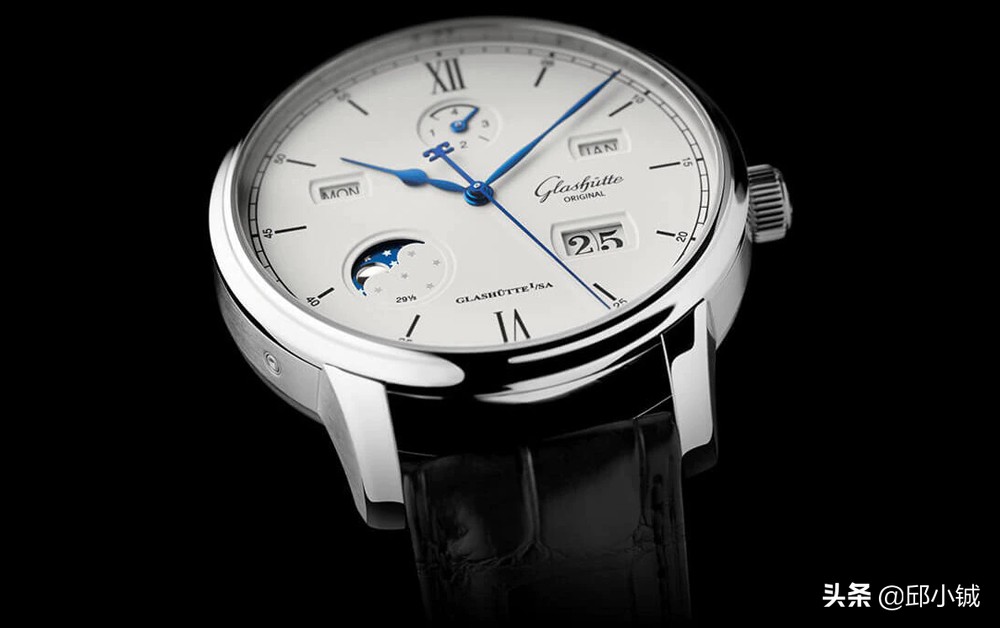 不到17万，买格拉苏蒂原创万年历？听听这三位老师怎么说