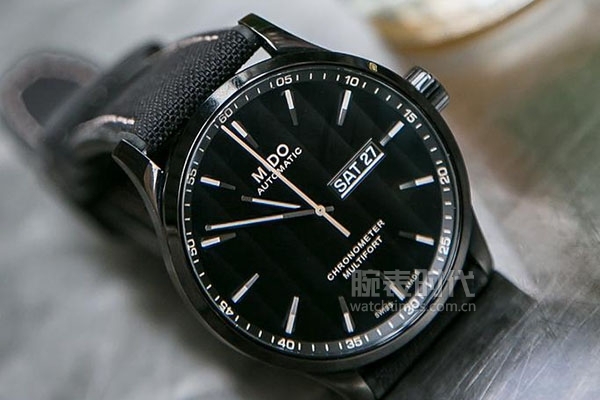 美度舵手颜值再刷新，有剁手的欲望吗？