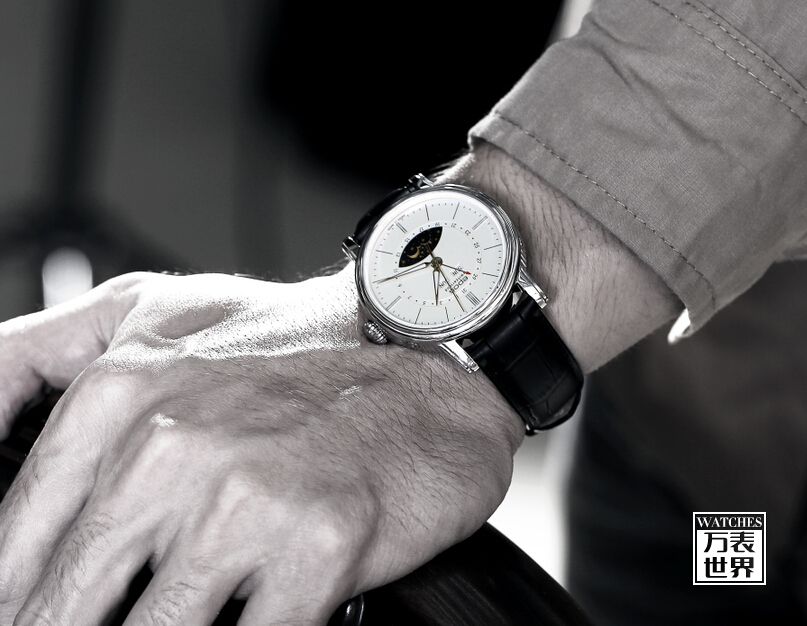 爱宝时情感系列50.25新款月相表测评