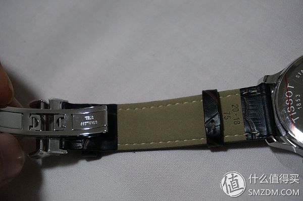 赌上人品 双12收获：TISSOT 天梭 T063.617.16.037.00 石英表