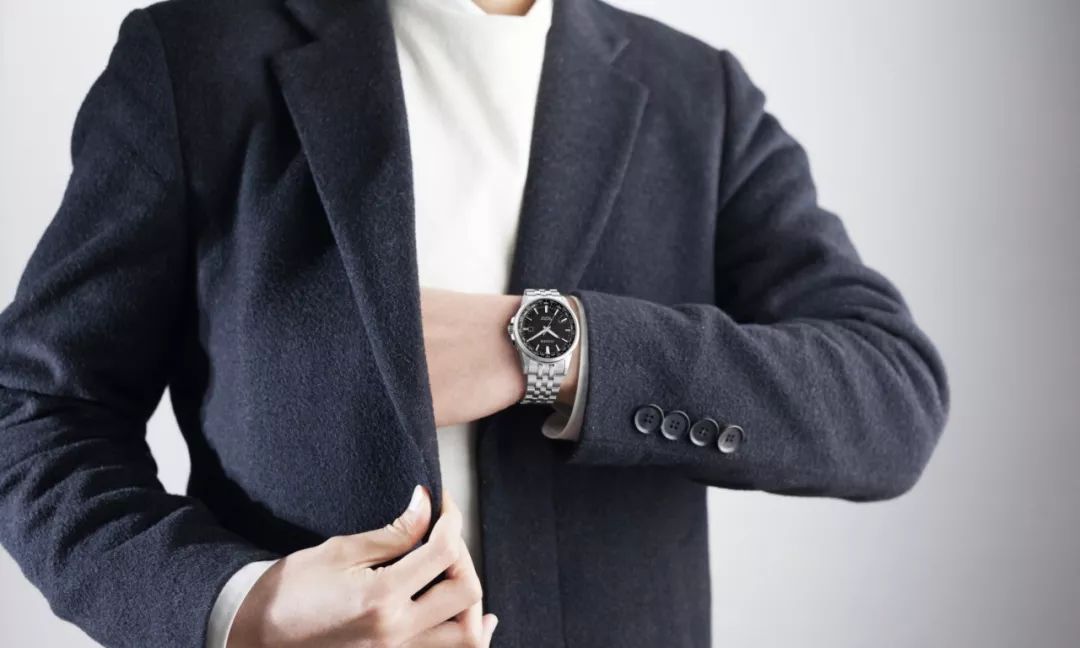 独家首发 | 新品西铁城光动能万年历腕表，不到3千就可拿下！