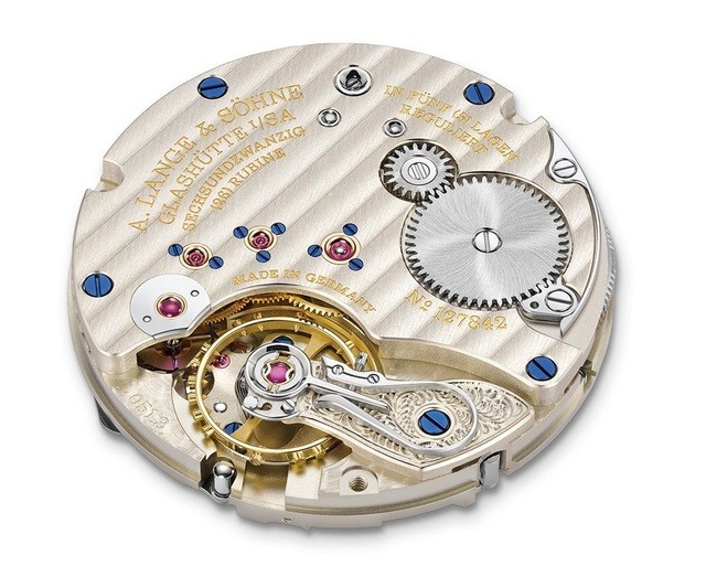 一只卡西欧都可能上千块,你拿着几百块的江诗丹顿来问我真假?