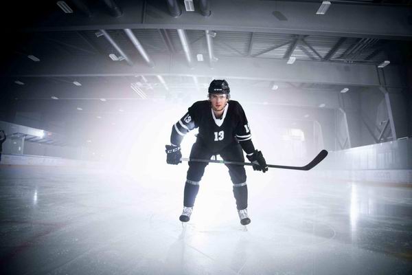 与运动员一起出镜的“冬奥时间”